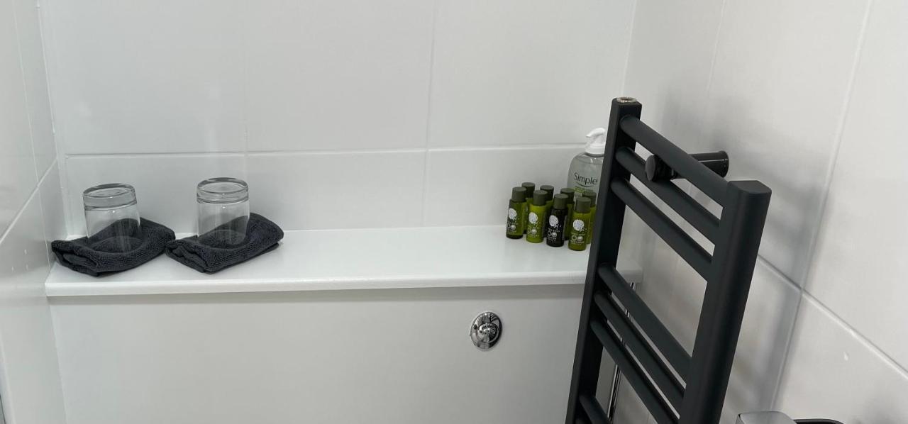 Stunning Contemporary 1 Bedroom En-Suite Annexe Plymouth Bagian luar foto